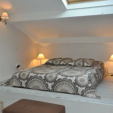 Maison Au Calme Avec Jardin Proche Centre Holiday home