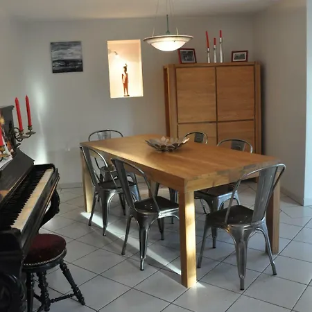 別荘 Maison Au Calme Avec Jardin Proche Centre *